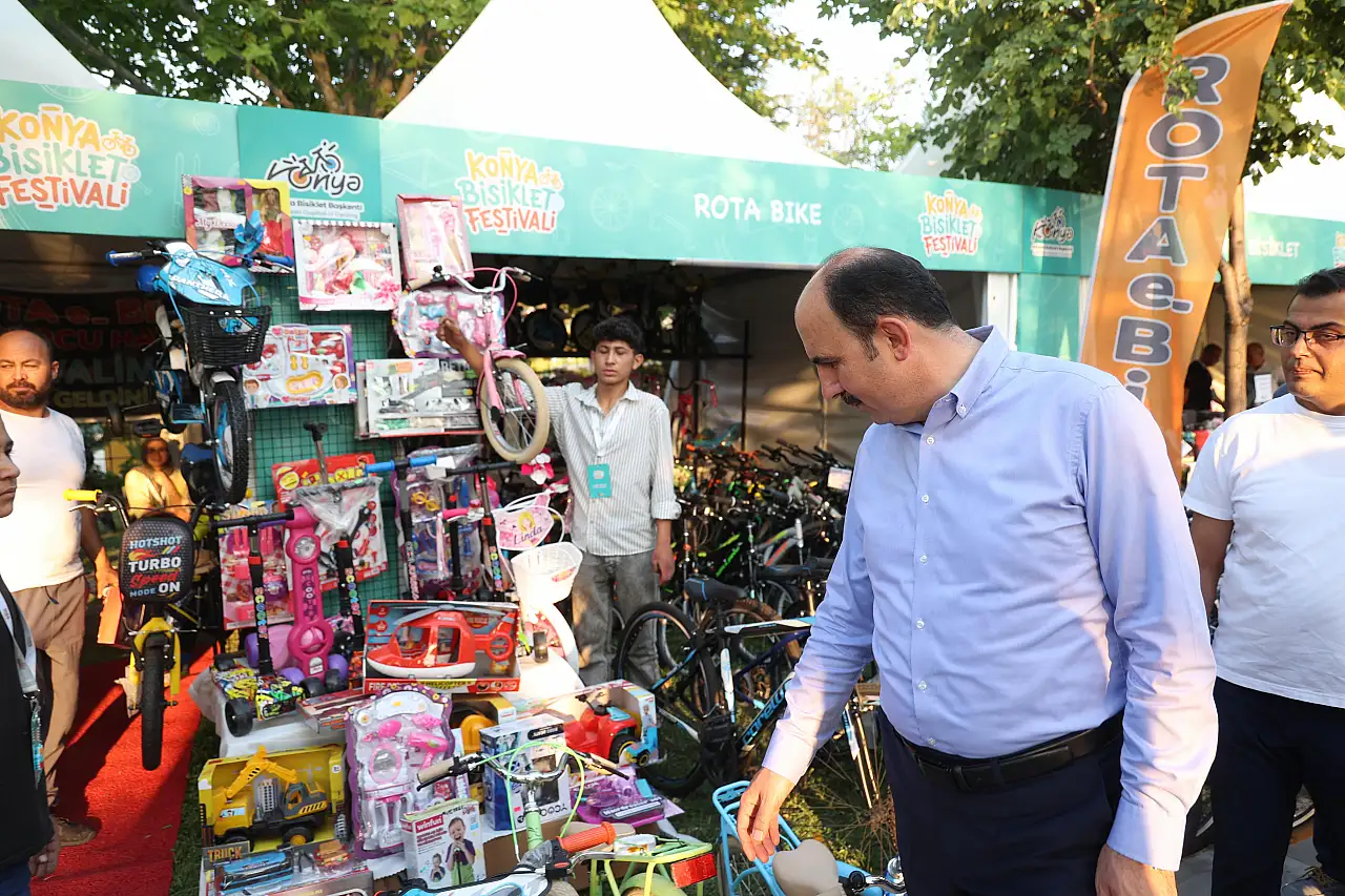 Konya'da pedallar festival için döndü! Coşku doruğa ulaştı
