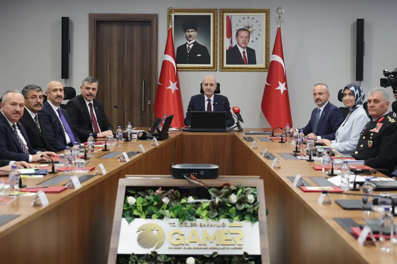 Konyalı Bakan Çiftçi: Terör örgütü bütün unsurlarıyla tasfiye edilecek!