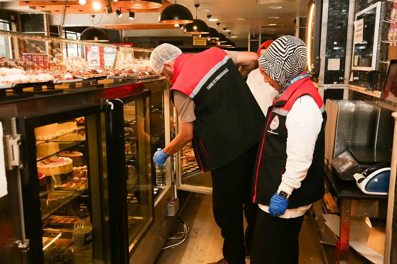 Meram'da fırın ve pastanelere sıkı denetim! Hijyenden gramaja her şey kontrol edildi