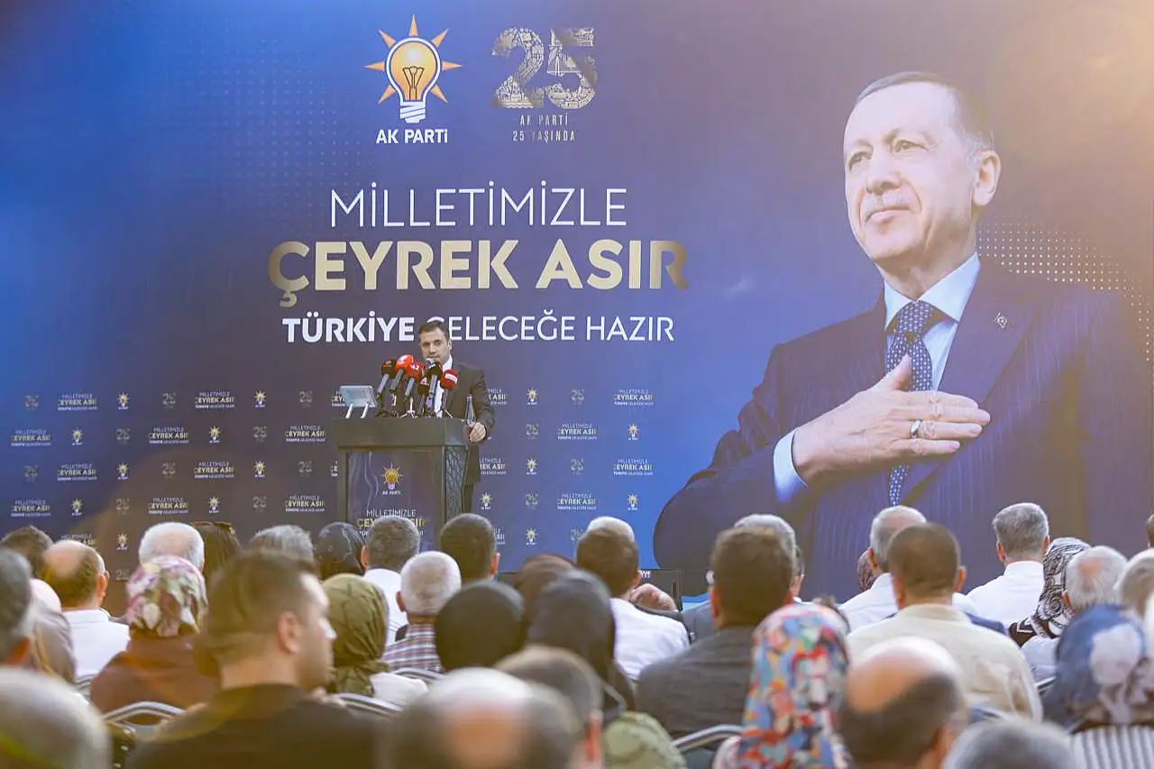AK Parti Konya'da anlamlı buluşma! Çeyrek asrın kahramanları anıldı