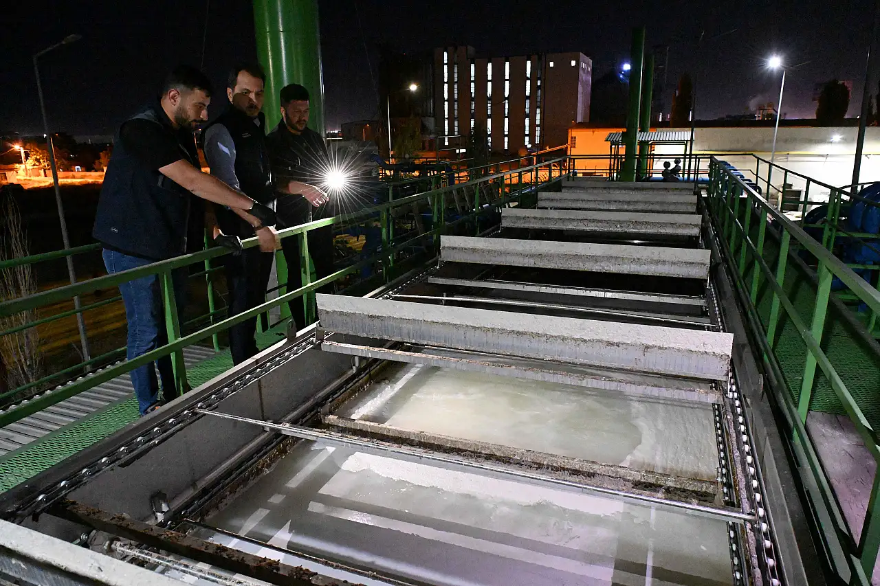 Konya'da işletmelere gece baskını! KOSKİ ekipleri numuneleri tek tek topladı