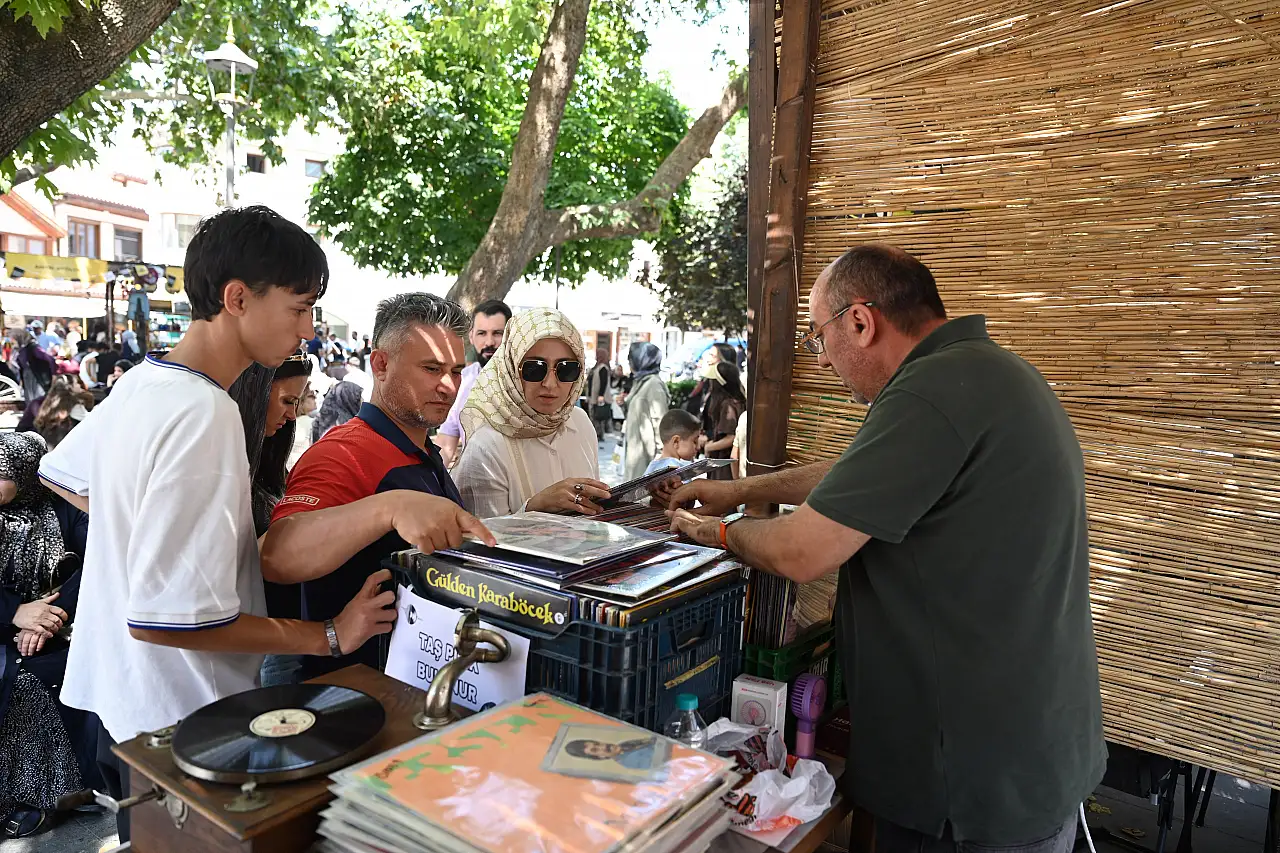 Konya'da dev indirimli Tarihi Çarşılar Alışveriş Günleri başladı!