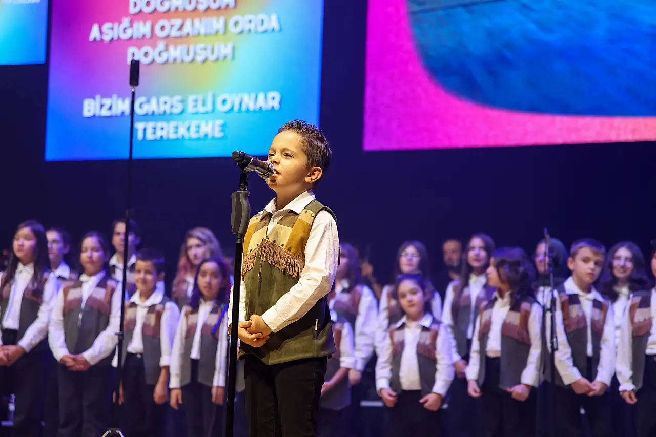 Sanat Akademisi çocukları sahneyi fethetti: Yetenekleriyle büyülediler!