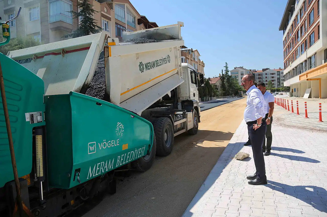 Meram'ın her mahallesinde değişim var! 7/24 mesai sürüyor!