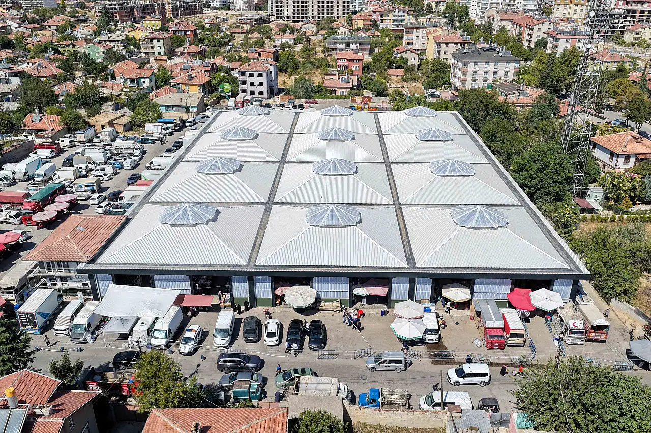 Konya'nın yıllardır kullanılan pazarı yenilendi!