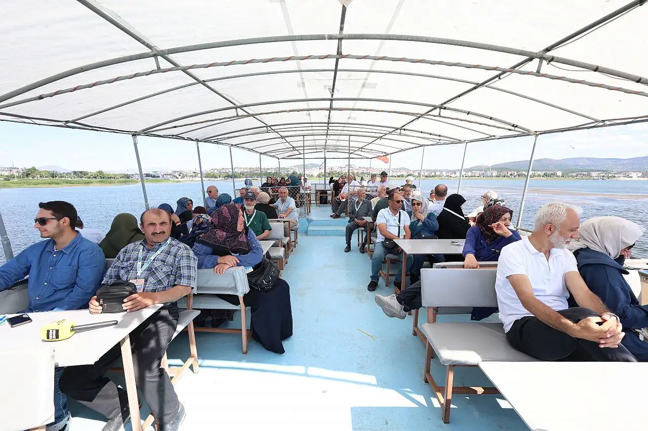 10 bin emekli 'Hatırdan Hatıraya' turlarıyla Konya'yı keşfetti!