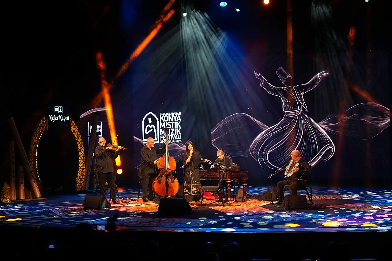 Konya'da gönüllere dokunan festival! Mistik Müzik Festivali'nde bugün neler var?