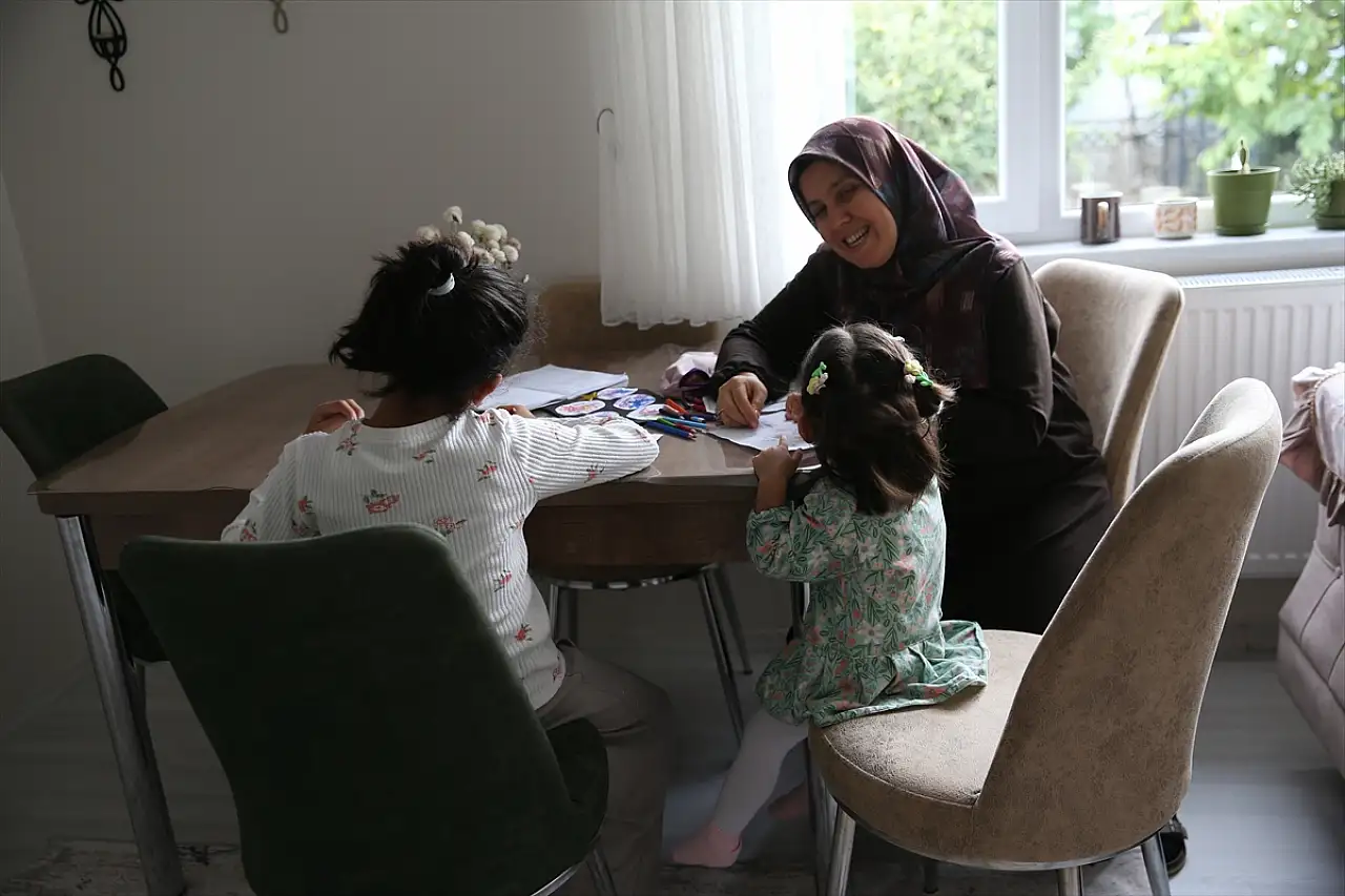 Konya'da kalpleri ısıtan hikaye: Önce Meryem'e sonra Berfin'e kucak açtı!