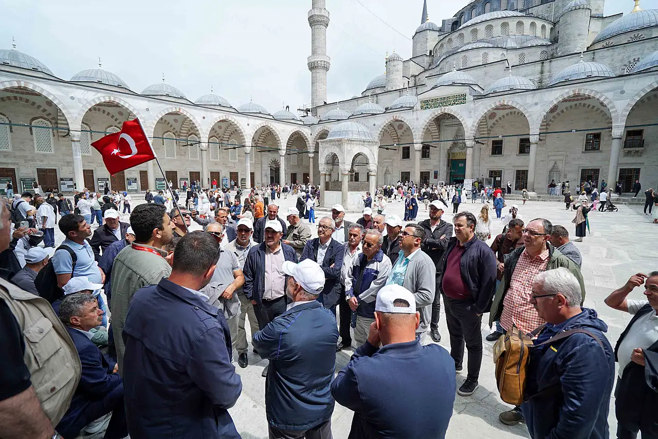 Konya'dan İstanbul'a kültür köprüsü: Meram muhtarları Boğaz'da!