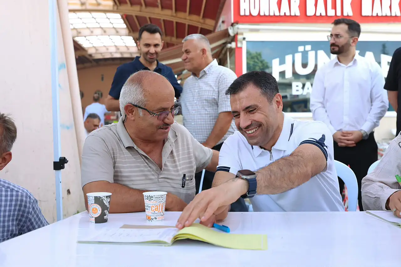 Başkan Özgökçen, Meram'da yoğun saha mesaisi yaptı
