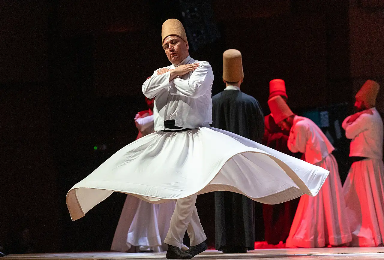Konya'nın sema rüzgarı Zagreb'de esti!