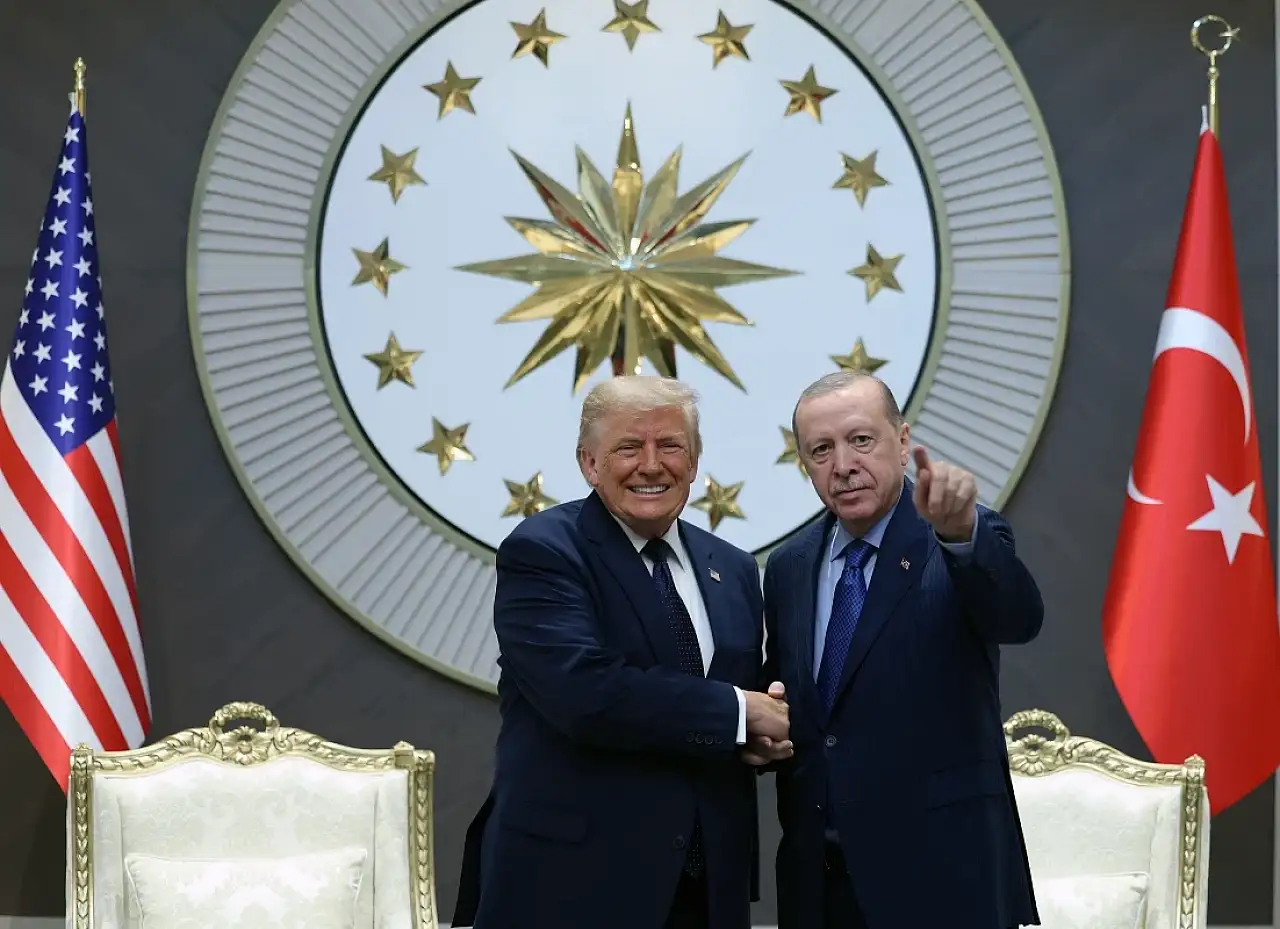 ABD Başkanı Trump'tan Ankara'da kritik mesaj: 'CAATSA yaptırımları kalkacak'