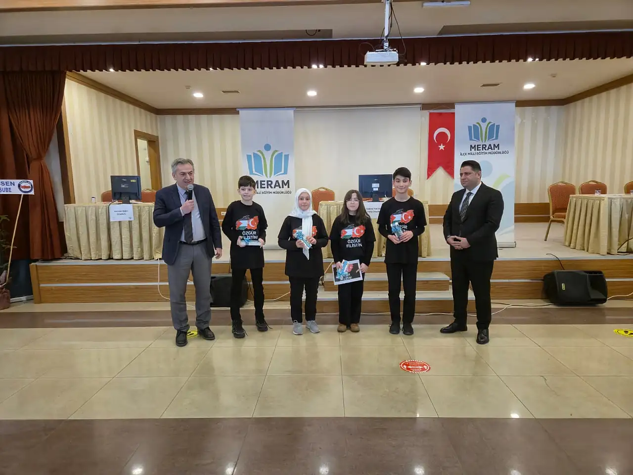 Meram'da 'Haydi Bil Bakalım Bilgi Yarışması' nefes kesti