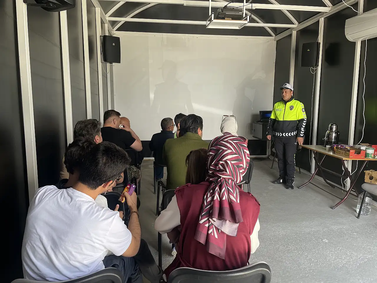 Konya Emniyeti'nden bayram yoğunluğuna karşı 'Yaşam Tüneli' önlemi! Hedef sıfır kaza!