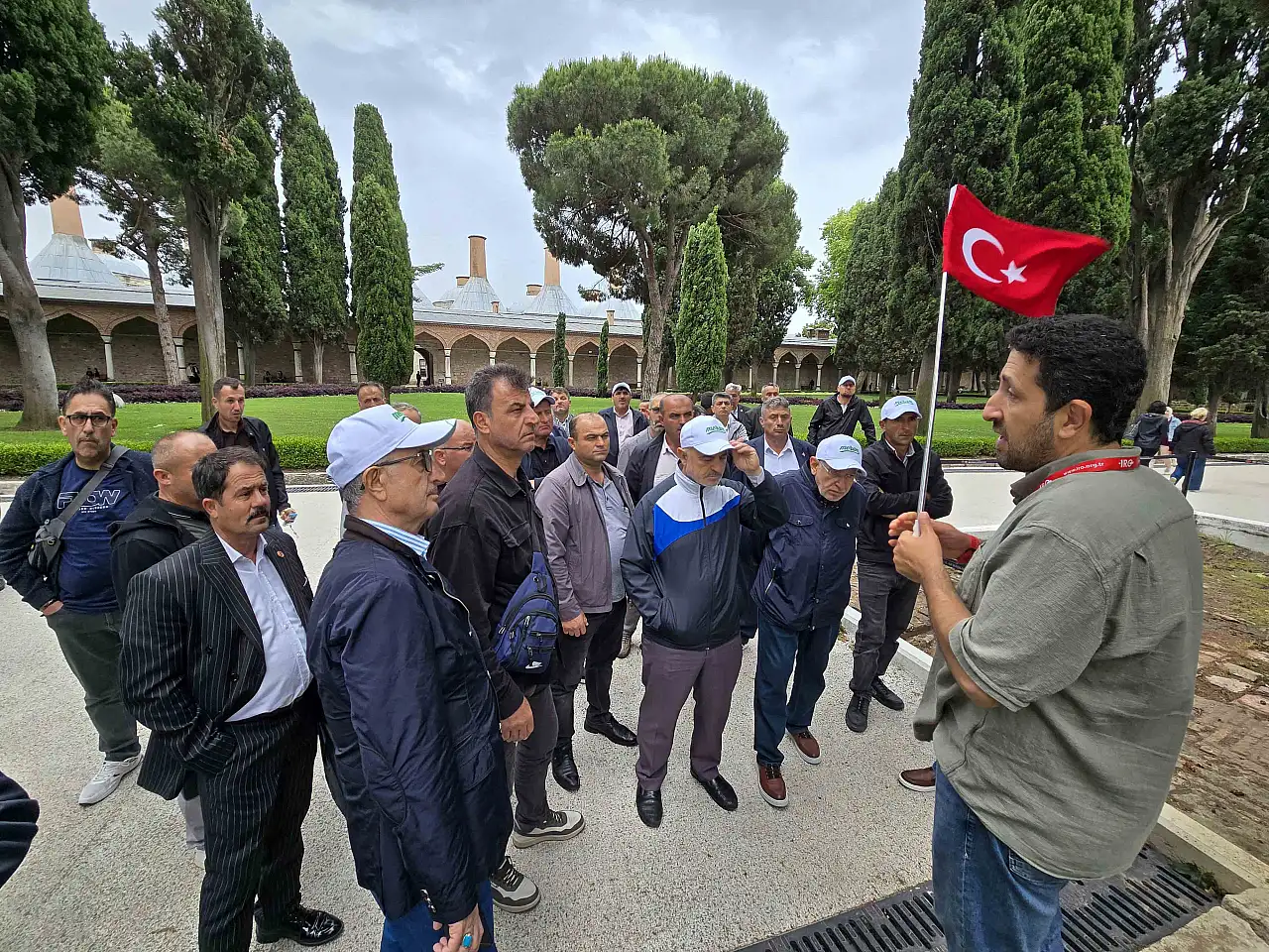 Konya'dan İstanbul'a kültür köprüsü: Meram muhtarları Boğaz'da!