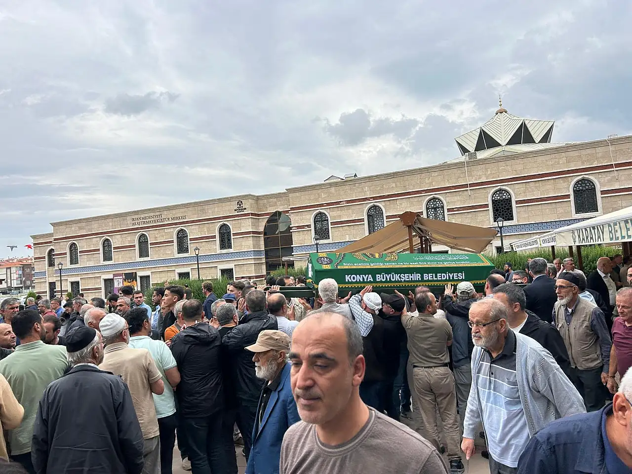 Başkan Altay'ın acı günü! Ahmet Meram toprağa verildi
