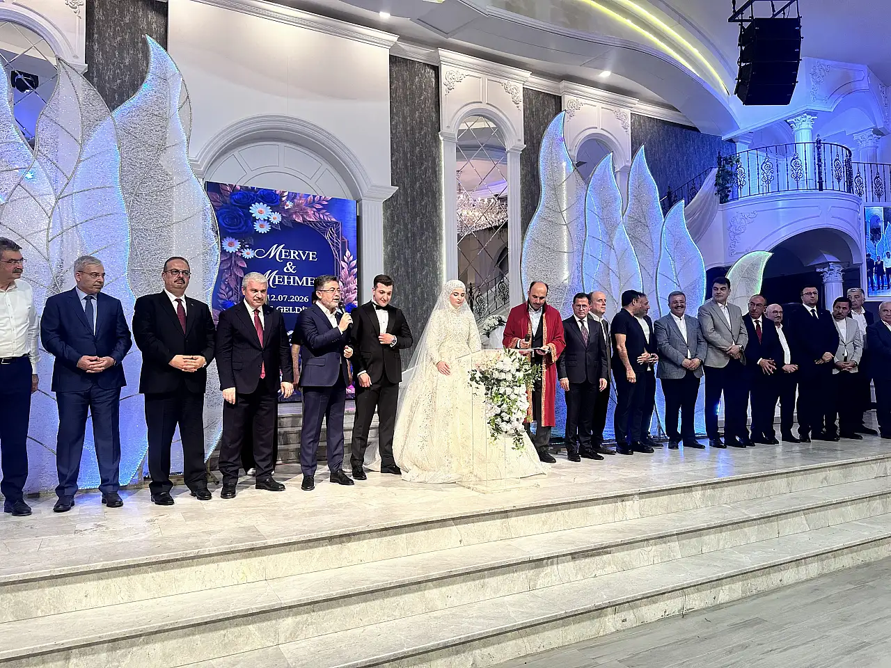 Konya'da siyaset ve iş dünyasını buluşturan düğün gerçekleşti