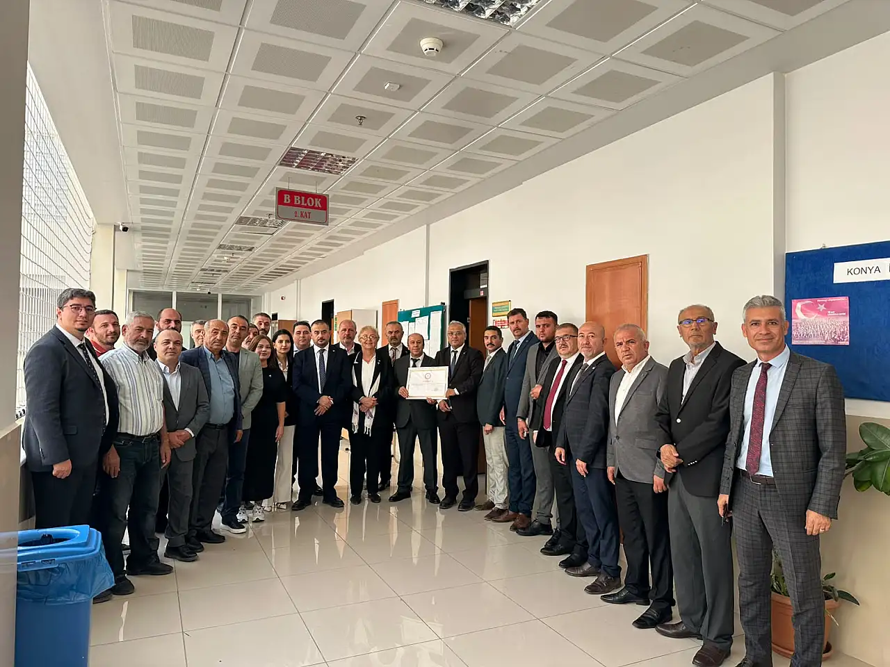 MHP Konya İl Başkanlığı Yönetimi, mazbatasını aldı