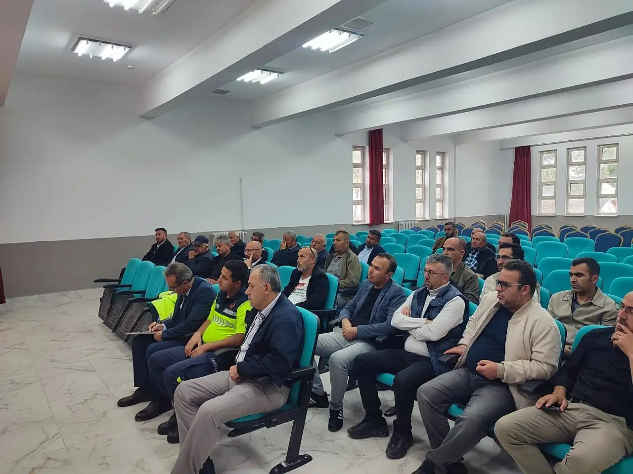 Konya'da taşımalı eğitim öncesi şoförlerle toplantı düzenlendi