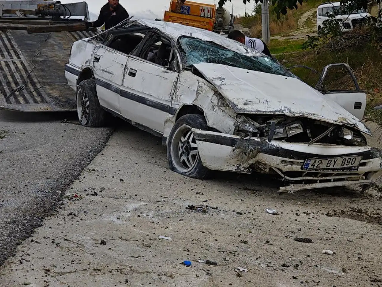 Konya yolunda feci kaza! Otomobil takla attı: Çok sayıda yaralı var