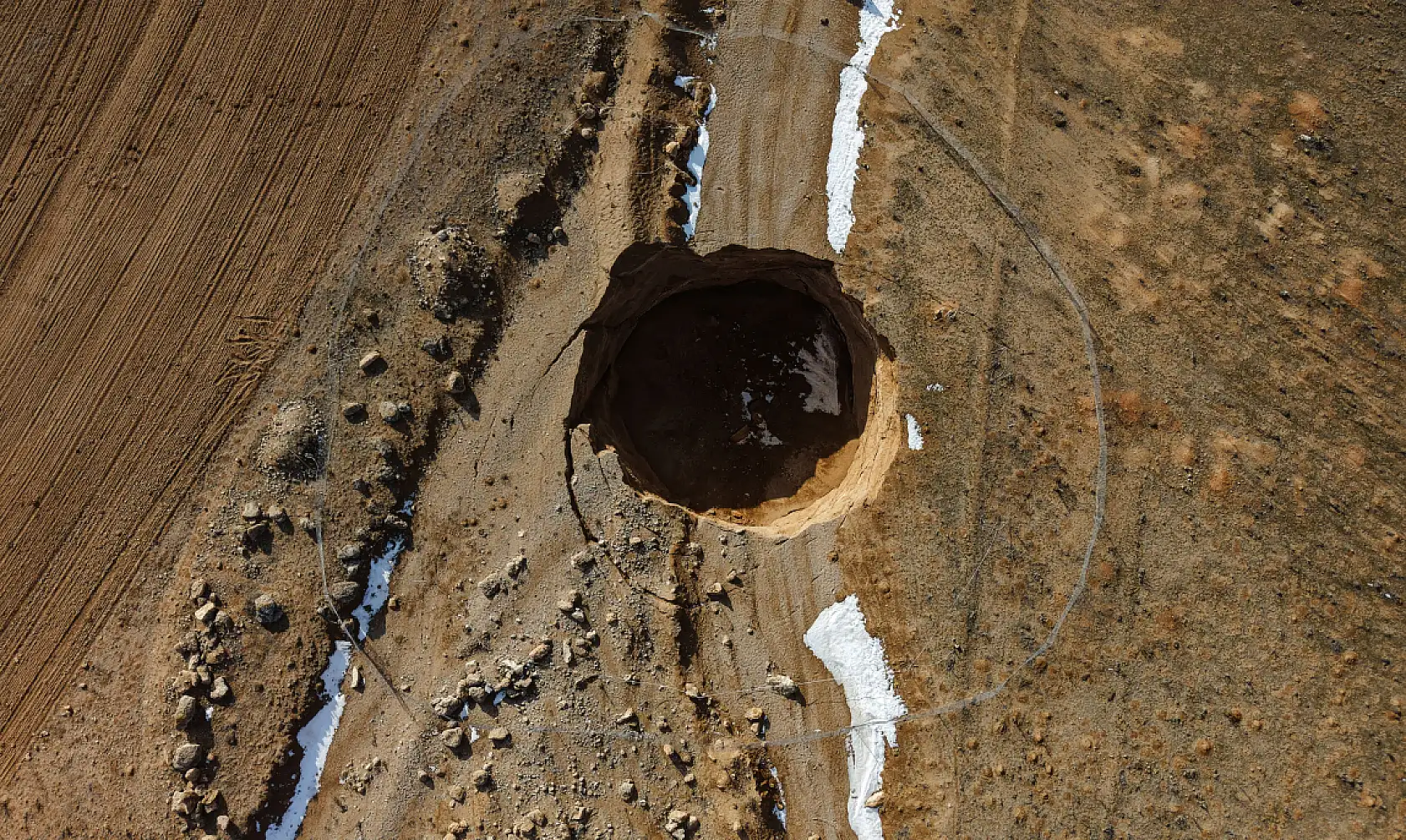 Yer yarılıyor, Konya çöküyor mu? Tam 10 ilçe listede… Sayı 700'ü aştı!