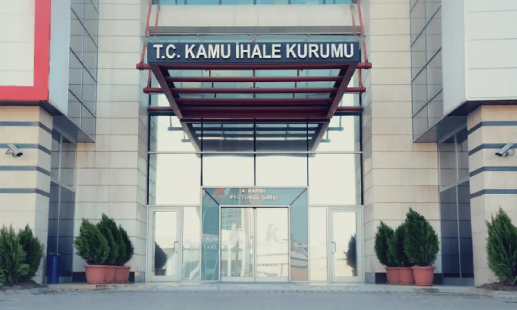 Kamu ihale kurumu 10 personel alacak! Başvurular ne zaman, nasıl yapılacak? İşte detaylar...