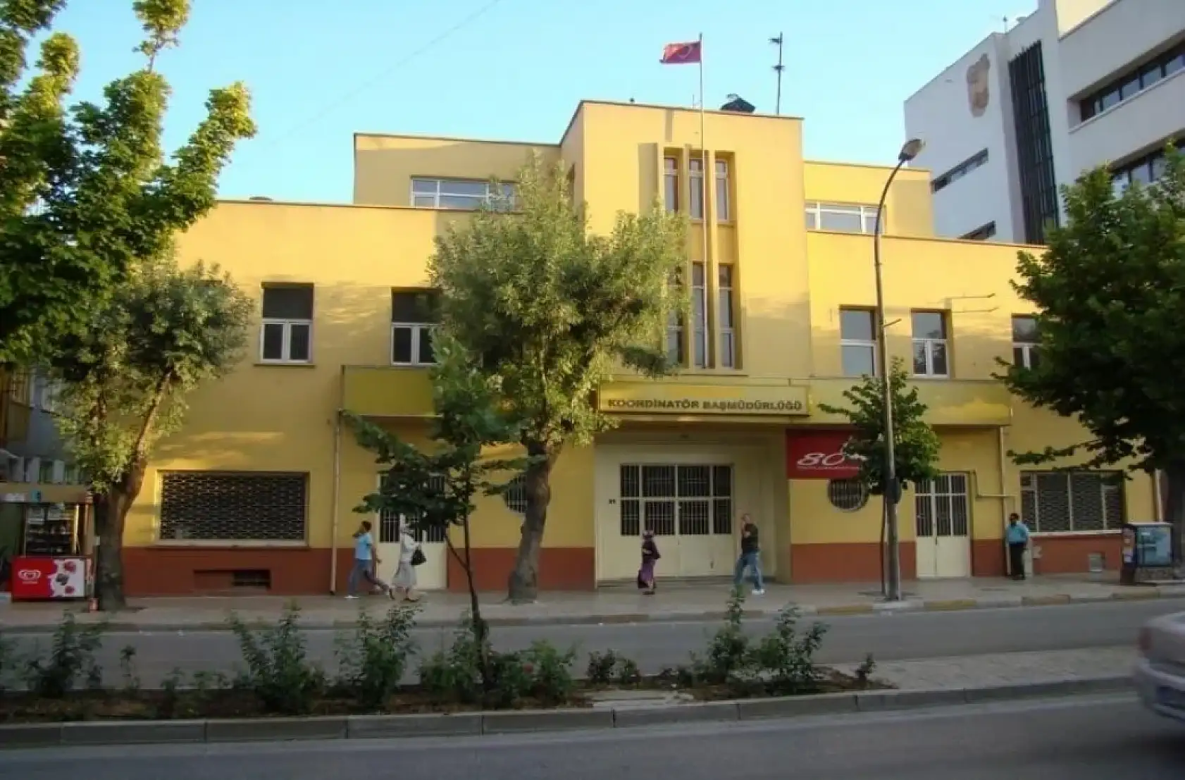 Konya'da bir gecede gizlice yıktırılan türbe kime ait?