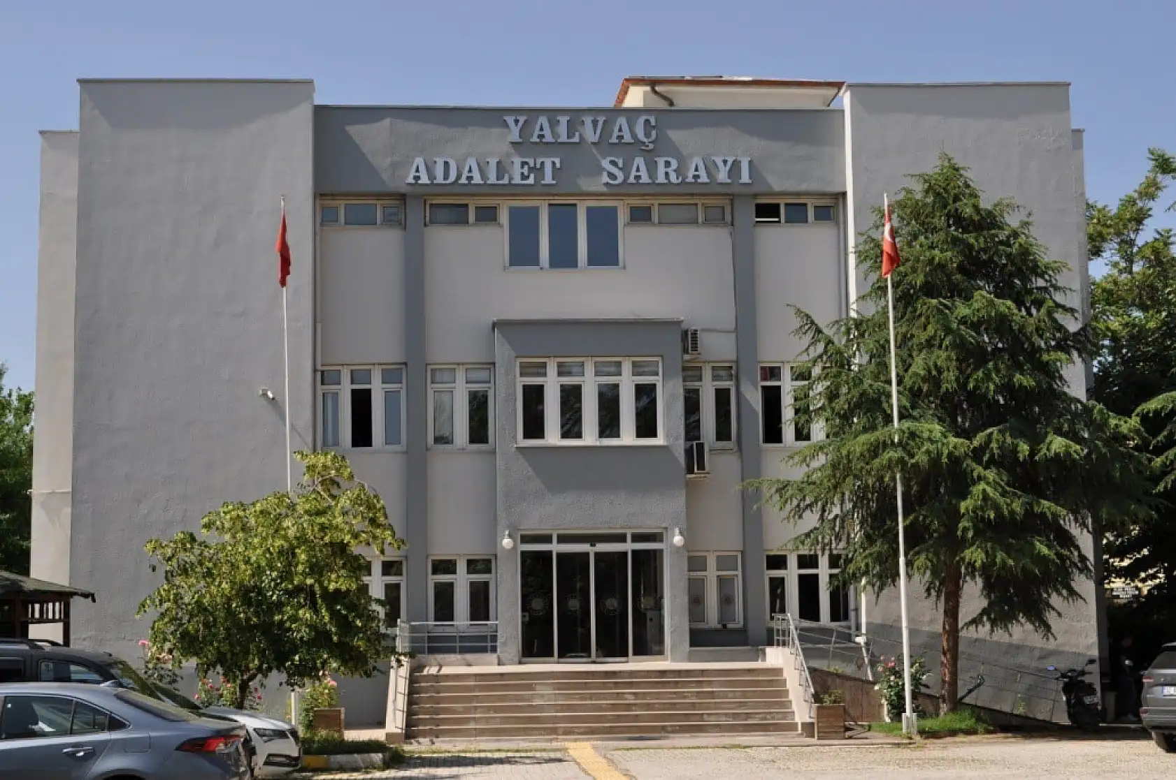 Konya'da mahalle muhtarı uyuşturucuyla yakalandı: Arabasından çıkanlar şok etti!