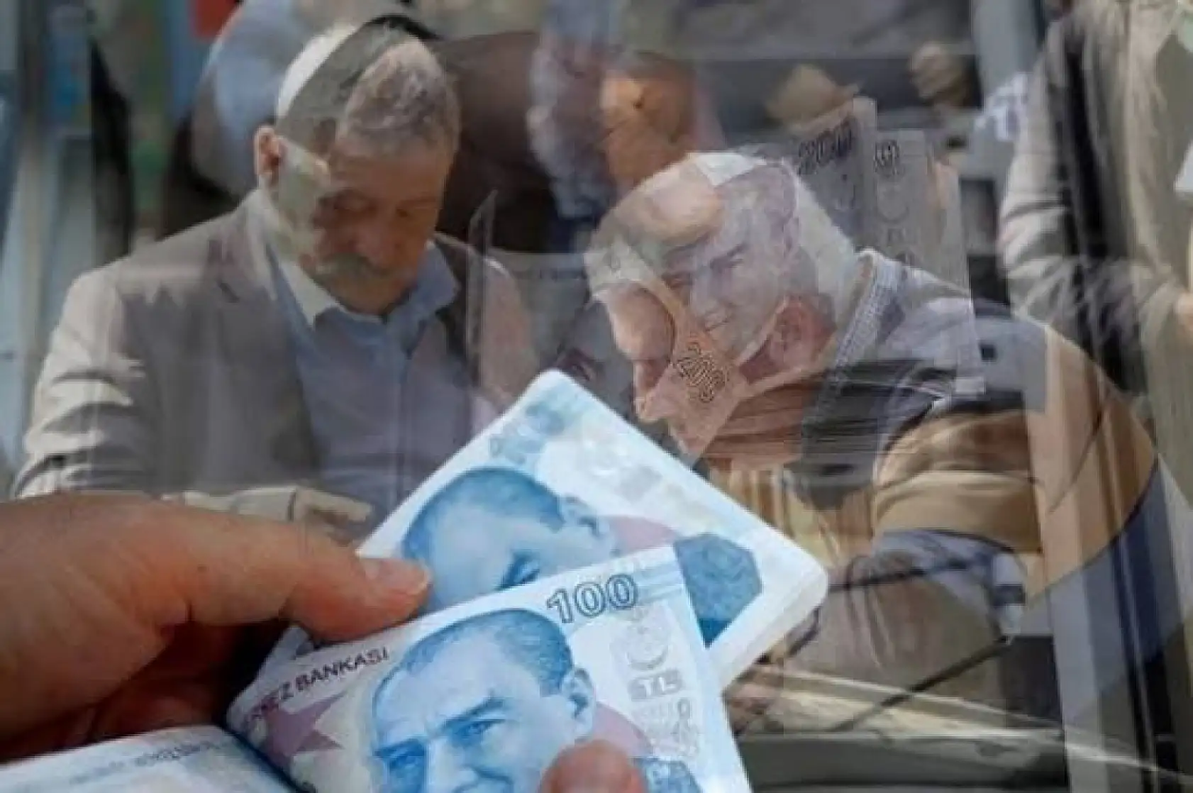 Enflasyon rakamları sonrası hesaplar yeniden yapıldı: Memur ve emekli zam oranları belli oluyor!