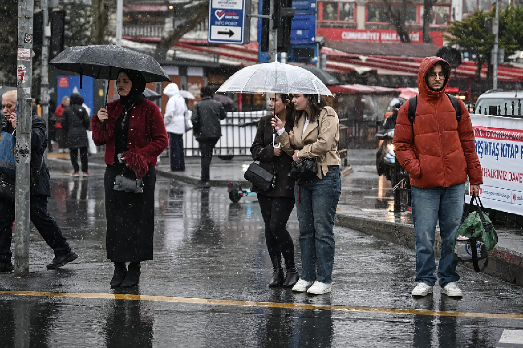 Meteoroloji açıkladı: 15 Mayıs hava uyarısı geldi! Ankara, Van, Samsun ve Diyarbakır'da hava nasıl olacak?
