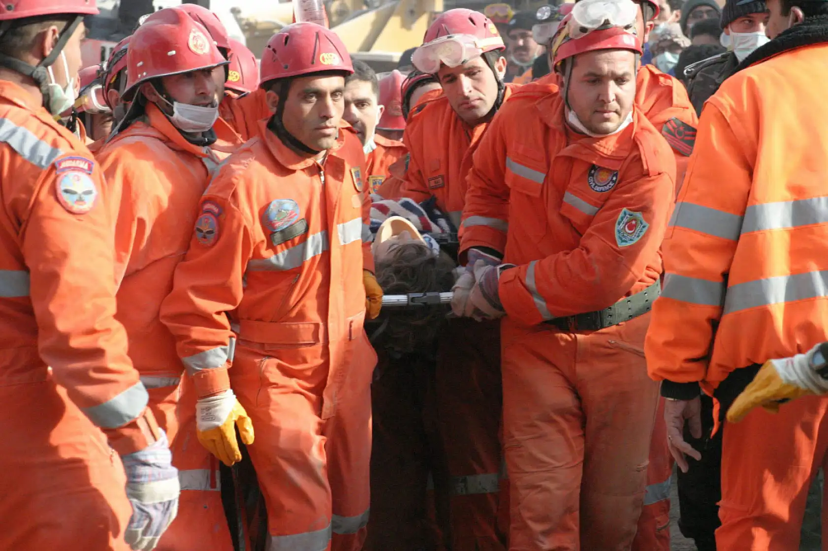 Konya'da 92 kişiye mezar olan zümrüt faciasının üzerinden 22 yıl geçti!