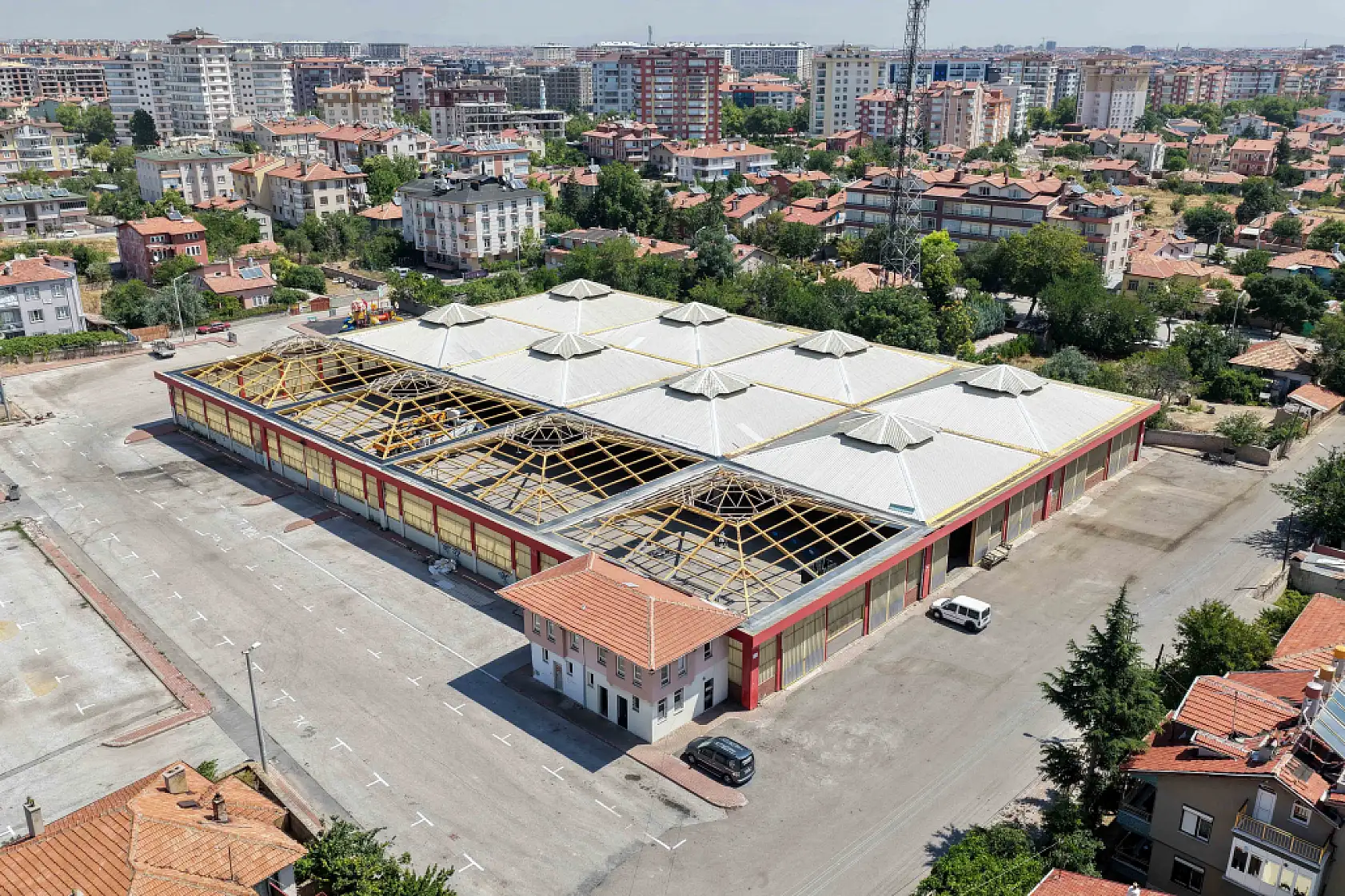 Başkan Kavuş müjdeyi verdi: 6 Bin 500 metrekarelik pazar alanında büyük dönüşüm!