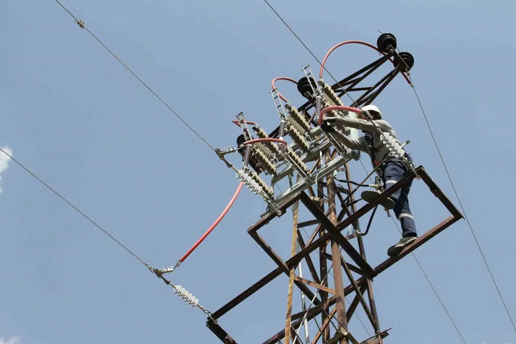 Konya'da 7 ilçede elektrikler kesilecek! Saatlerce sürecek(14.01.2026)