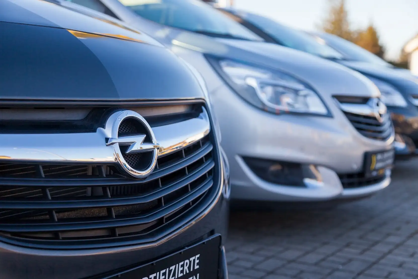 1 milyon TL altı otomobillerde dev rekabet: En çok ilan verilen 10 model belli oldu!