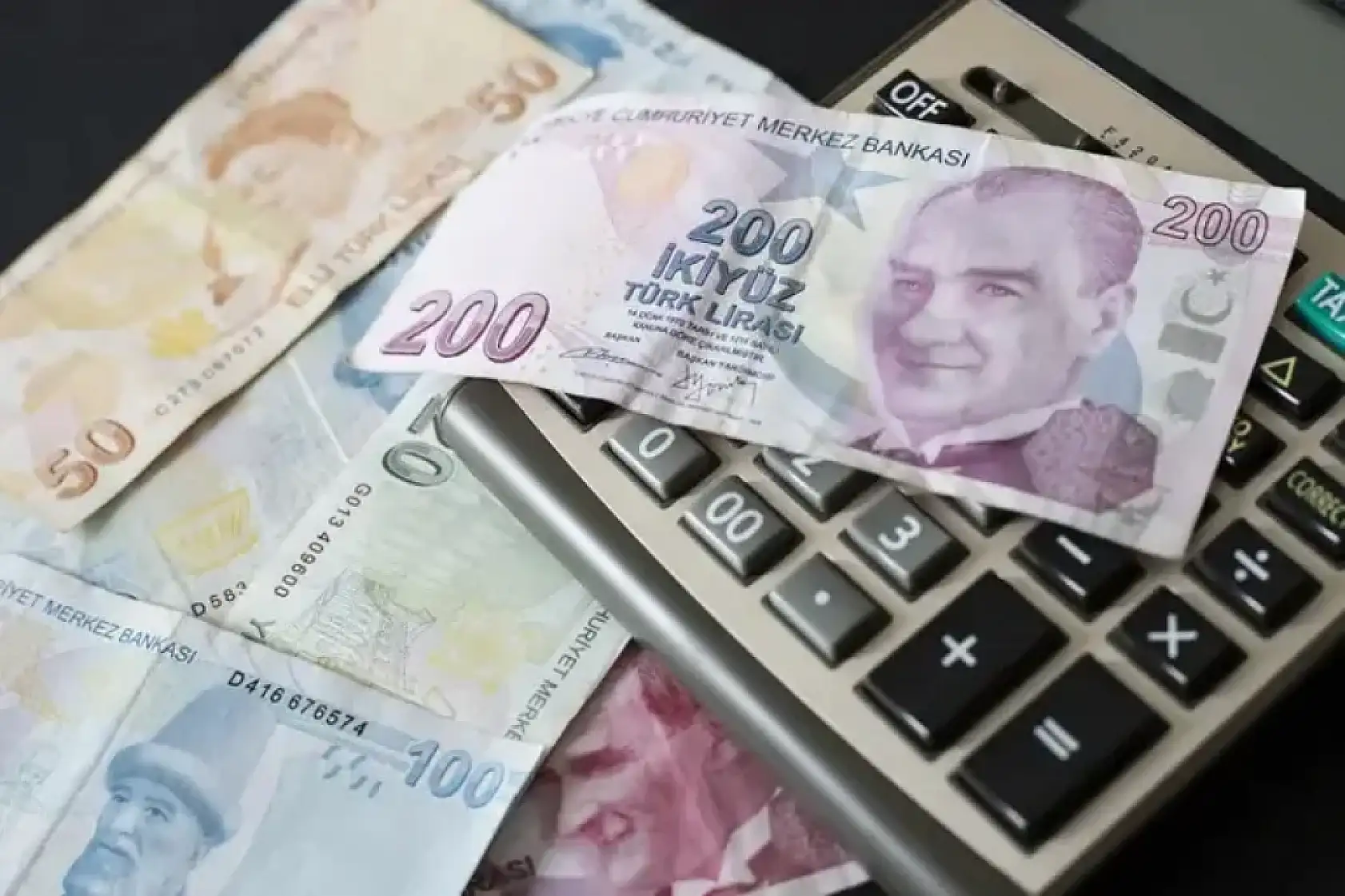 SGK'dan milyonlara erken emeklilik müjdesi: O meslekler 7,5 yıl erken emekli olabilecek! İşte o meslekler...