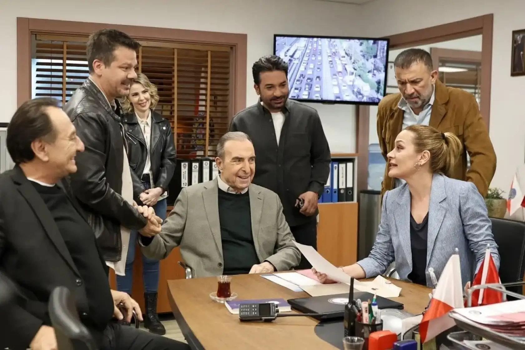 Arka Sokaklar'dan şaşırtan final kararı! 20 sezonluk dev dizi neden final yapıyor? Ekranlara ne zaman veda edecek?
