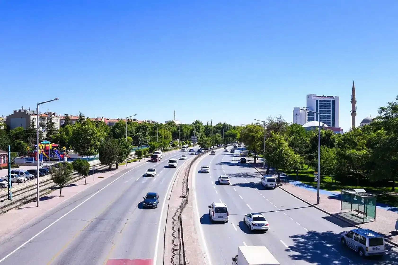Konya'nın iki kritik noktasında çalışma! İşlek cadde trafiğe kapatılacak!