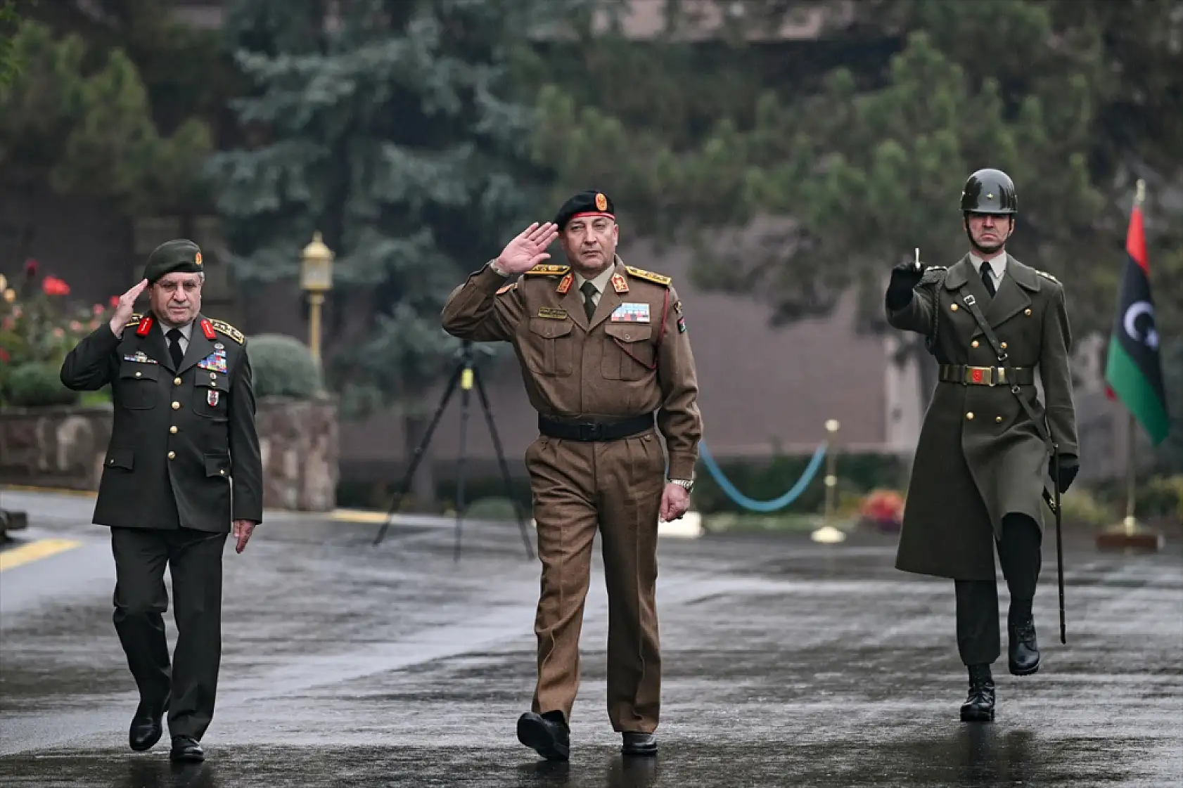 Libya heyetini taşıyan jet neden düştü? Kara kutu bulundu!