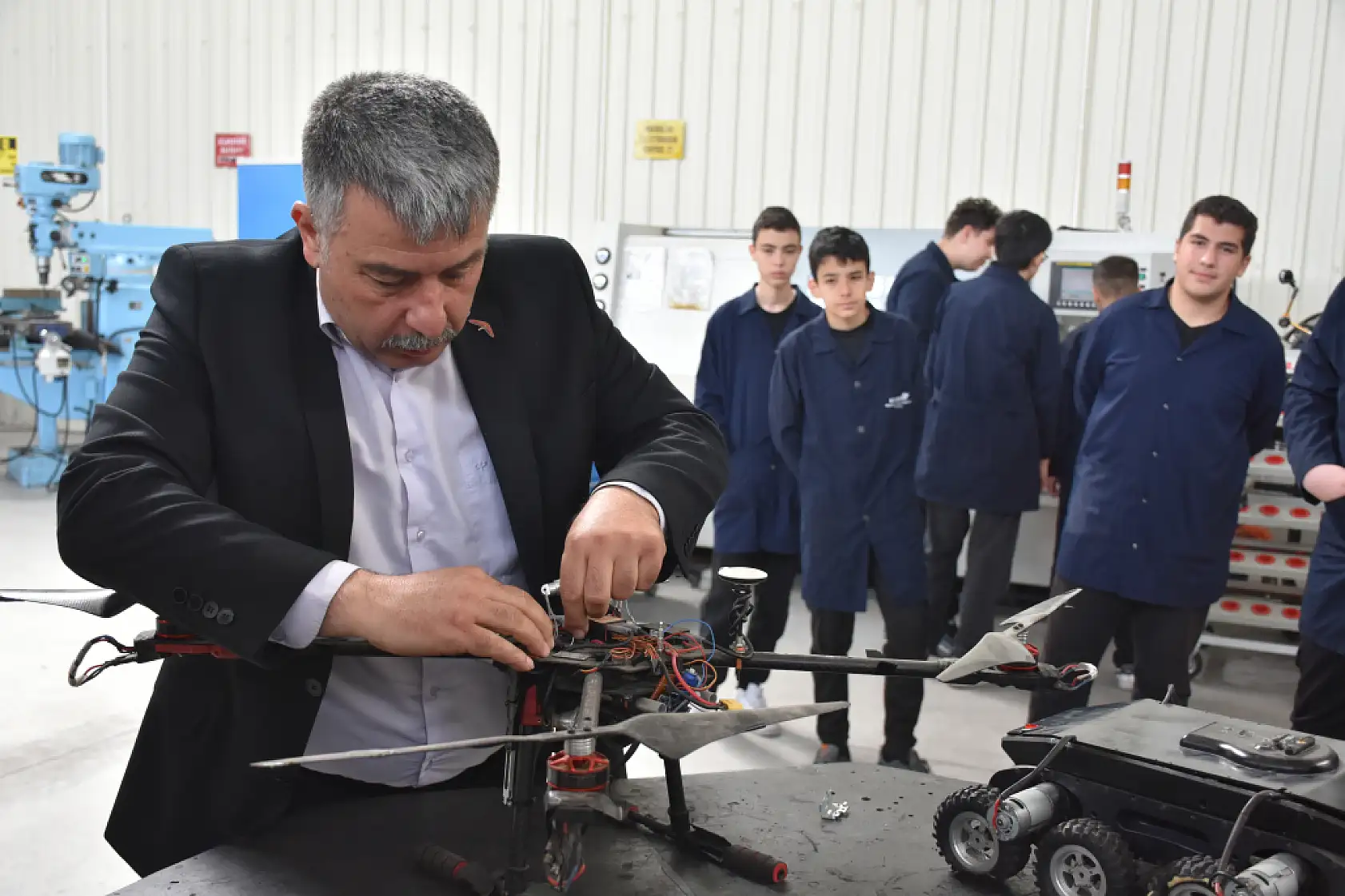 Konya'da liseliler savunma sanayinde devrim yapıyor!
