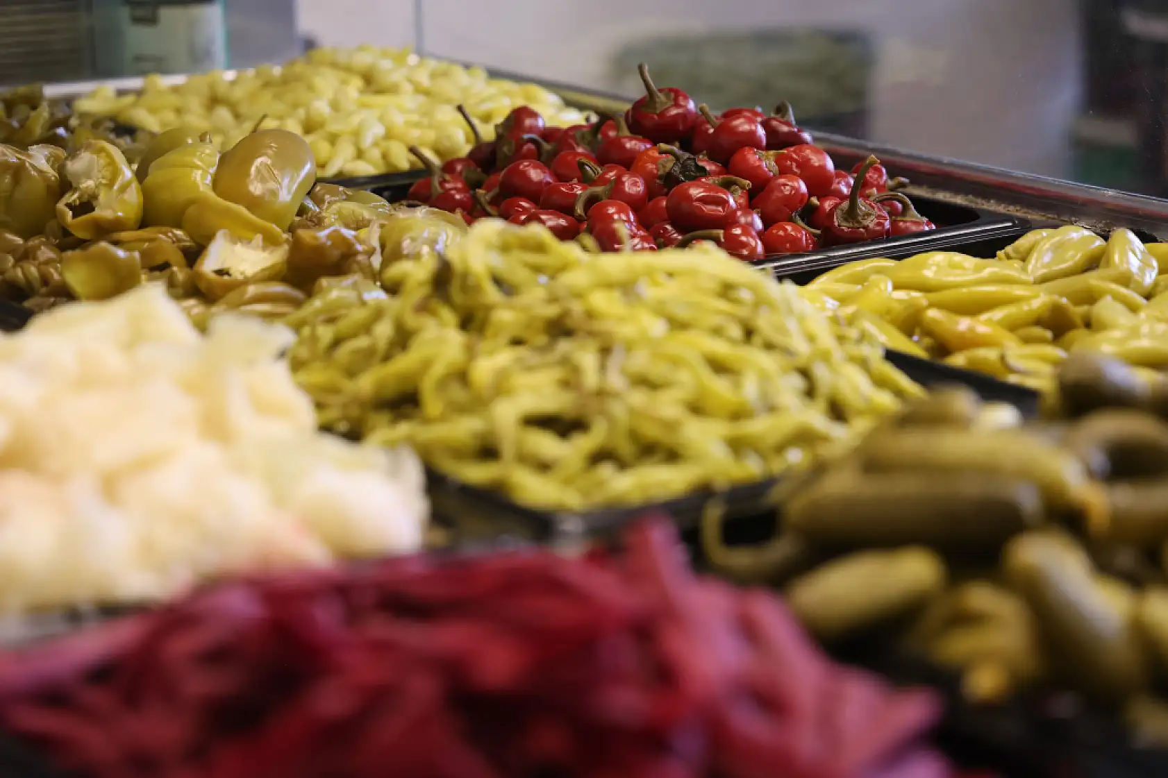 Turşu sezonu başladı! Bu yıl 85 çeşit tezgâhlarda yerini aldı