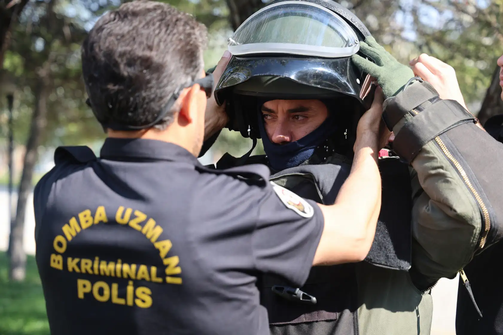 Konya'da bomba uzmanlarının ölümle dansı! Yerli ve milli robot Ertuğrul görevde