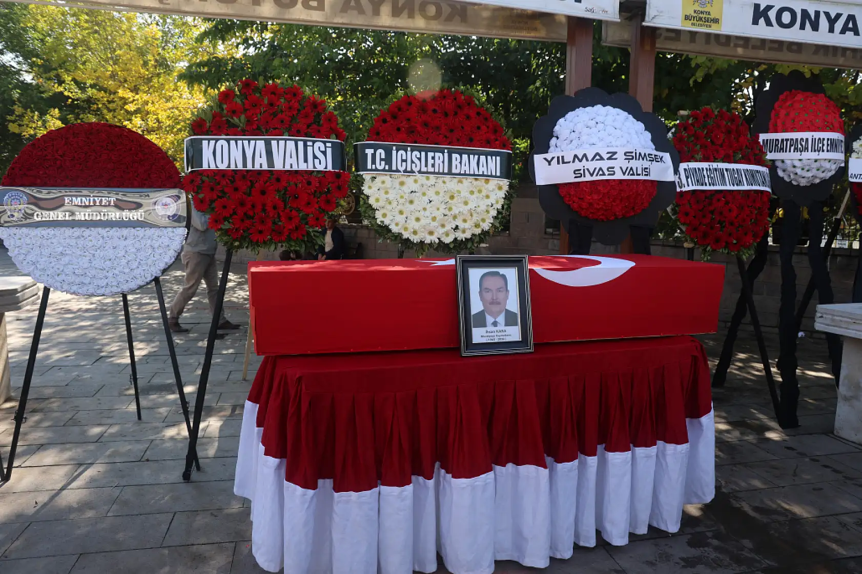 Kaymakam İhsan Kara memleketi Konya'da son yolculuğuna uğurlandı!