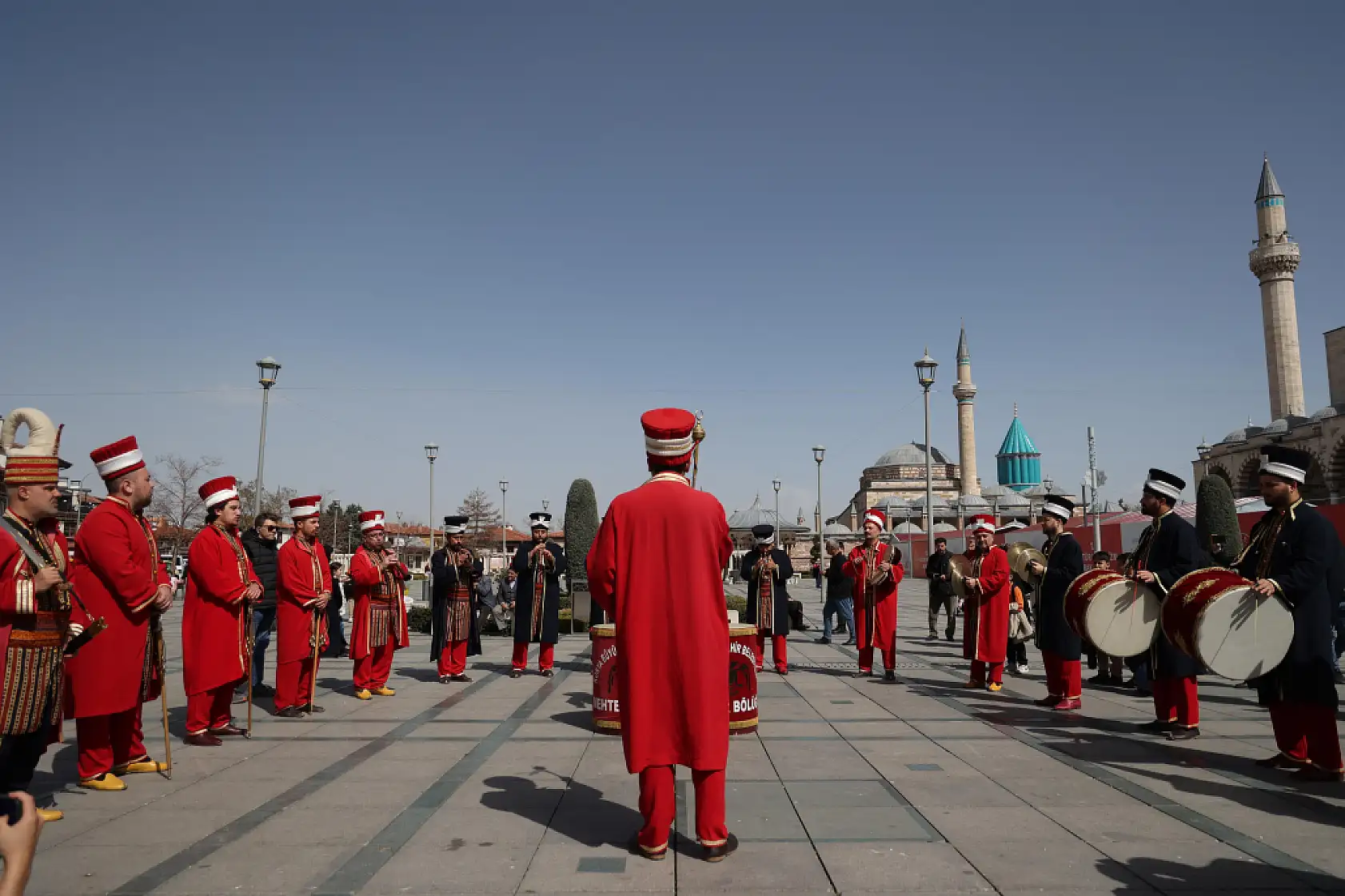 Konya'da ecdadın sesi 'Mehter'le yankılanıyor: 22 kişilik dev kadro meydanlarda!