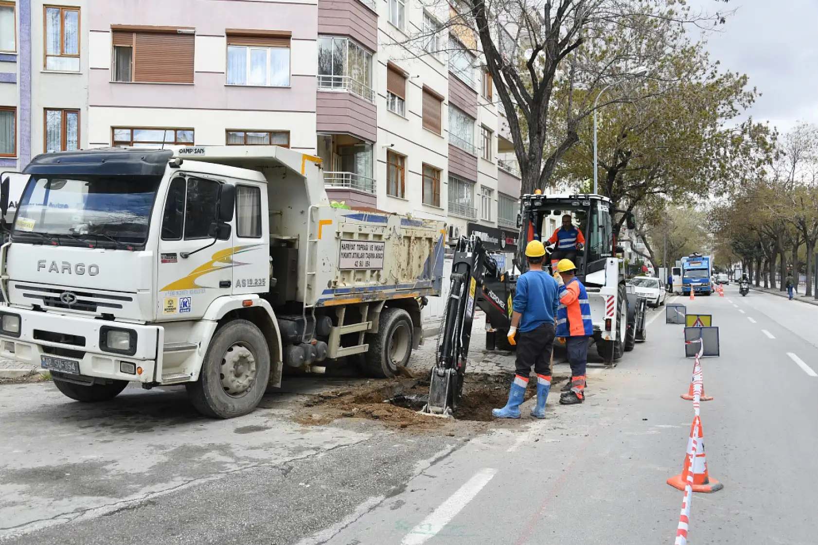 KOSKİ'den dev çalışma: Konya'da 14 vana yenilendi, kesinti riski azaldı!