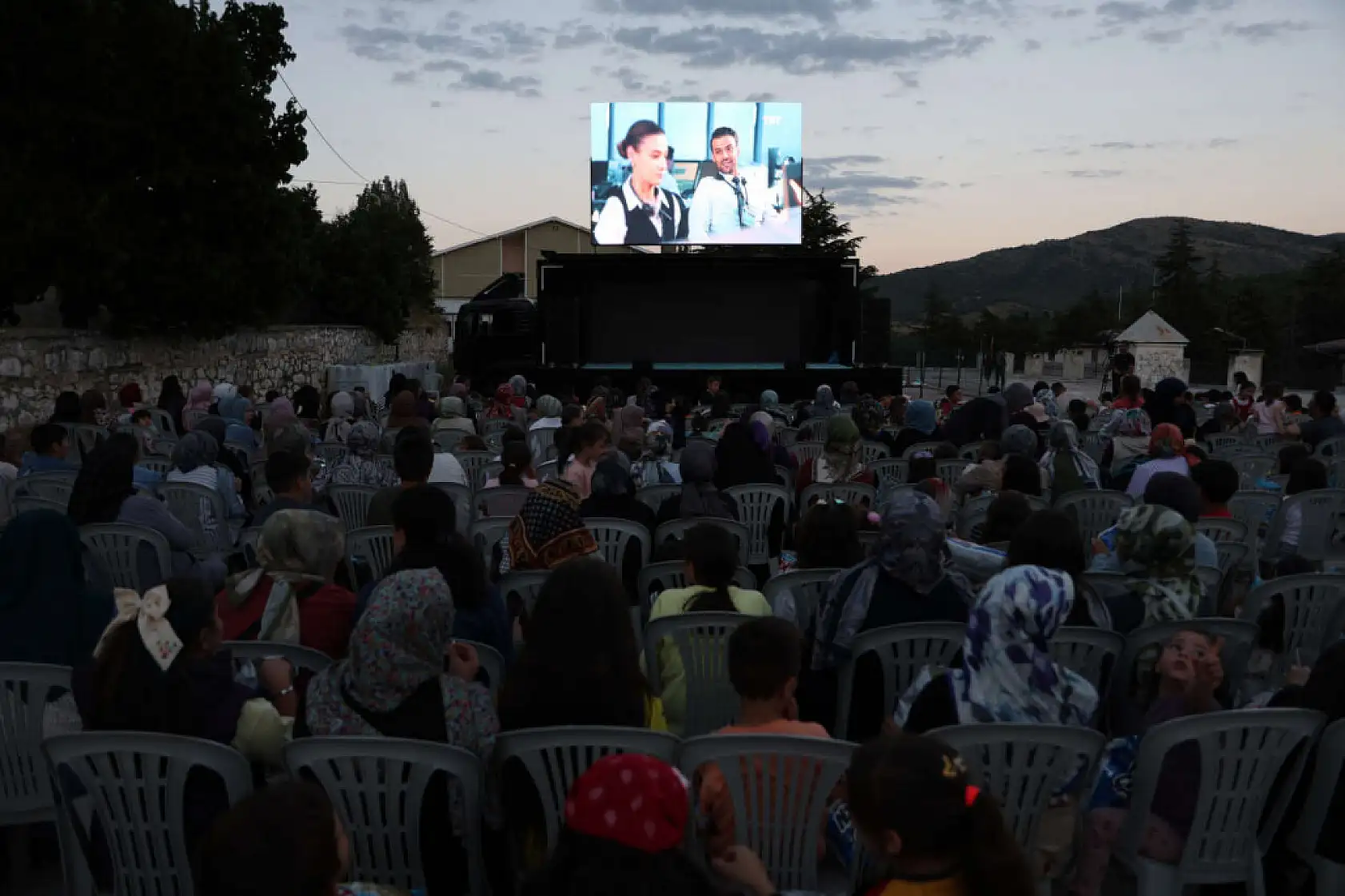 Konya'daki festival yağmur nedeniyle ileri bir tarihe ertelendi!