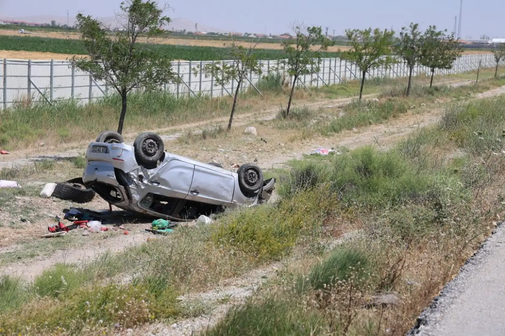 Konya'da bir aileyi yıkan dehşet kaza! Takla atan otomobilde 8 yaşındaki çocuk öldü!