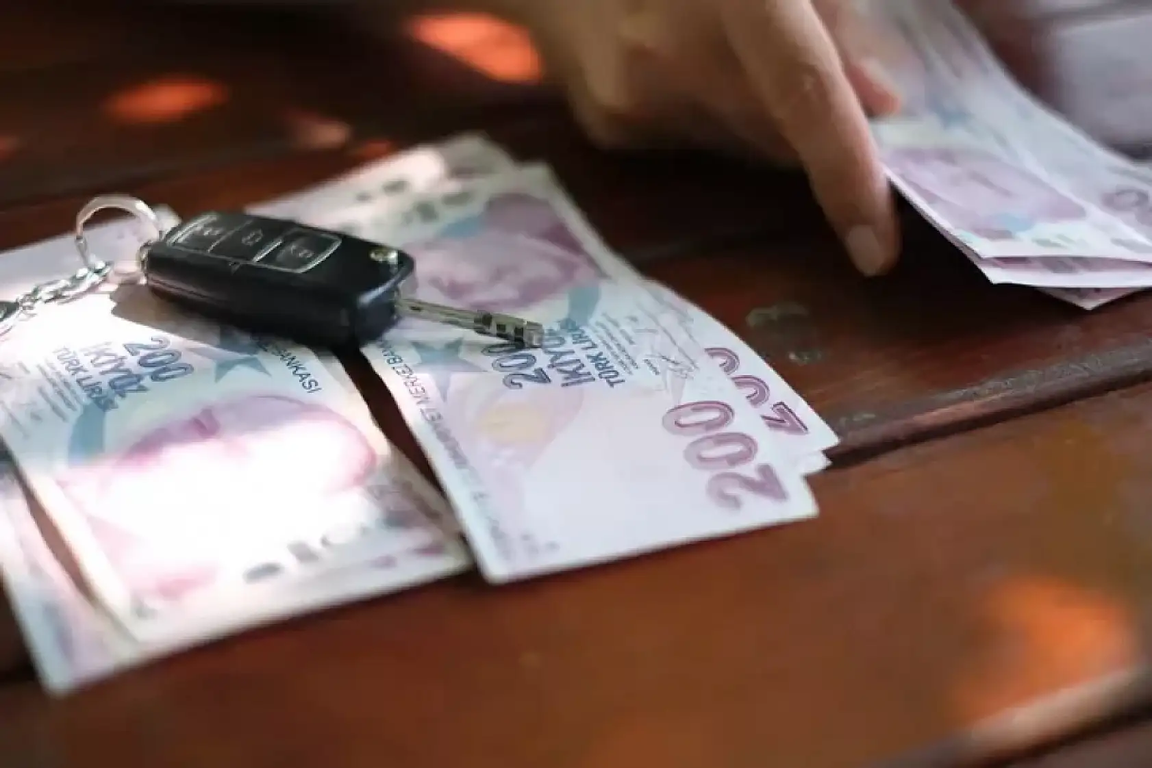 ÖTV'siz araç müjdesi! Yasa çıktı mı, kimleri kapsıyor? İşte şartları...