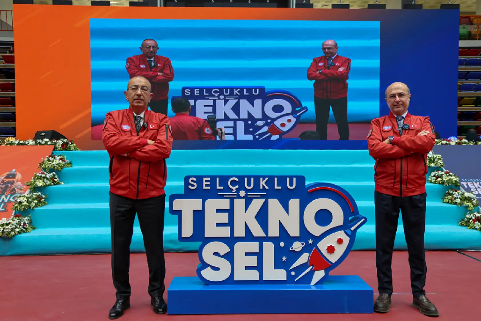 Konya'da gençlerin teknoloji yarışı nefes kesti!