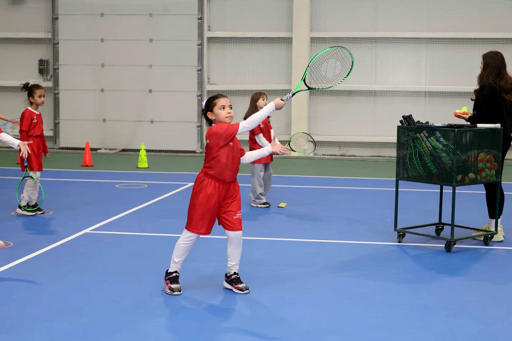 Sporsever Konyalı gençler müjde! Karatay Belediyesi duyurdu: Kayıtlar başlıyor!