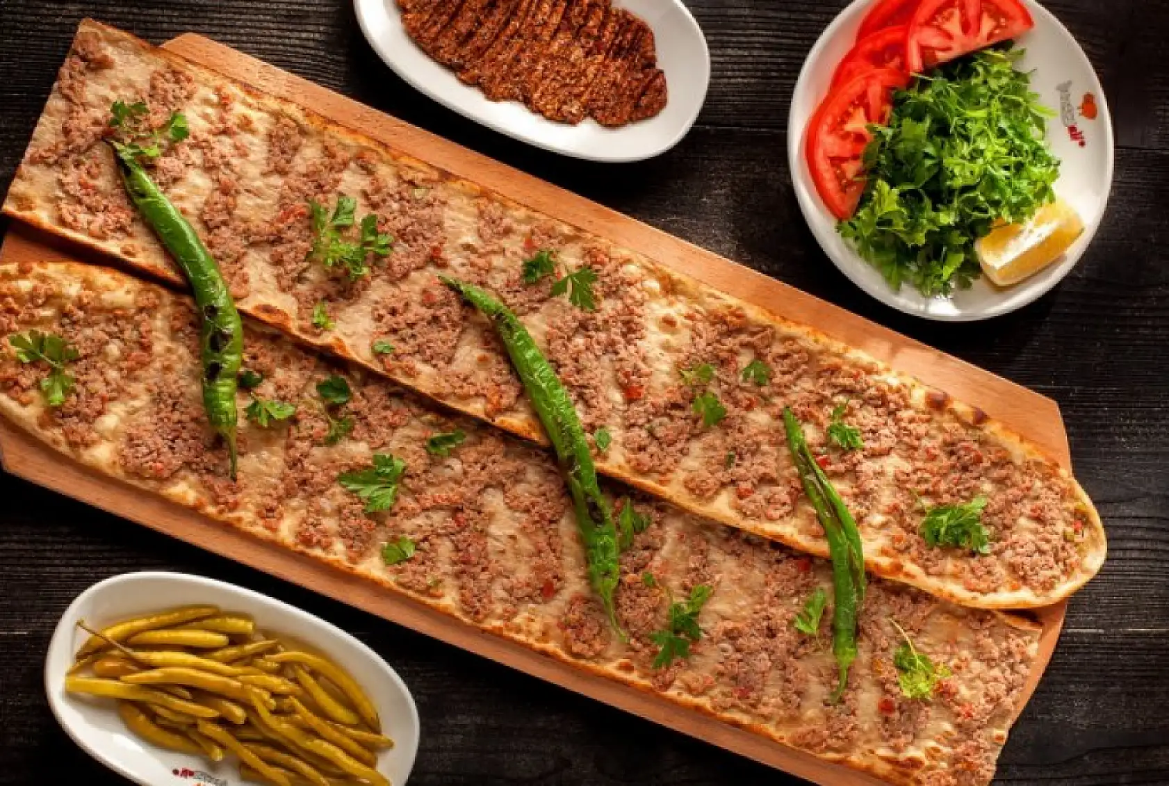 Konya'da etliekmek skandalı! İç harcından bunlar çıktı
